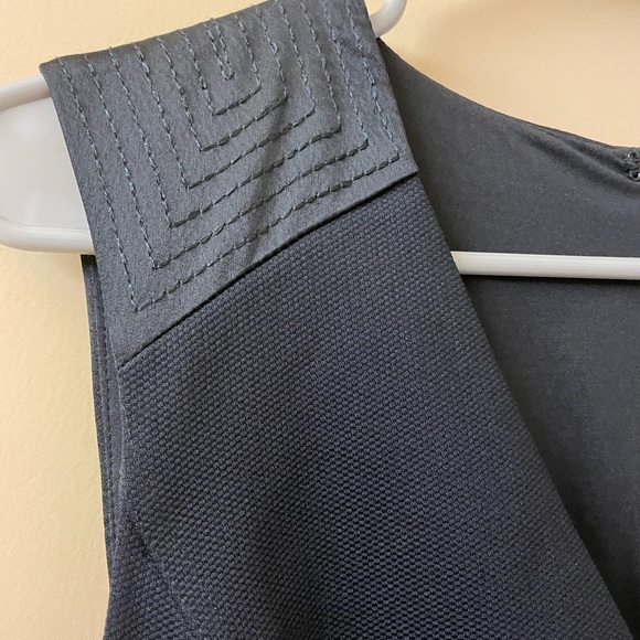 NWT White House Black Market black dress - Picture 3 of 5